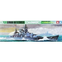 Tamiya 77518 German Battle Cruiser Scharnhorst (1:700)