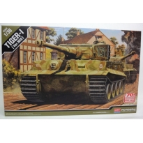 Academy 13287 Tiger I Mid Version, Invasion of Normandy 70th Anniversary (1:35)