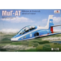 Amodel 07239 MiG-AT (1:72)