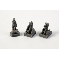 CMK F72349 AH-1 Sitting pilots (2 figures) and ground crew (1 figure) for Special Hobby (1:72)