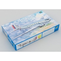 Trumpeter 02829 C-48C Skytrain Transport Aircraft (1:48)