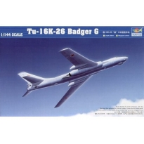 Trumpeter 03907 TU-16K-26 Badger-G (1:144)