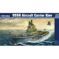 Trumpeter 05704 Aircraft Carrier USSR KIEV (1:700)