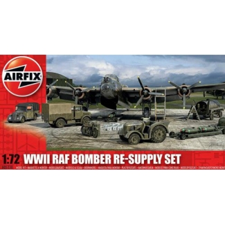 Airfix 05330 WWII Bomber Re-Supply Set (1:72)