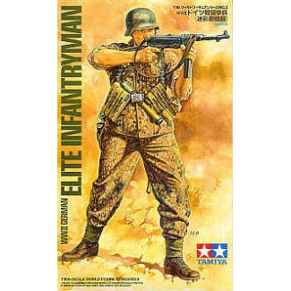 Tamiya 36303 WWII German Elite Infantryman (1:16)