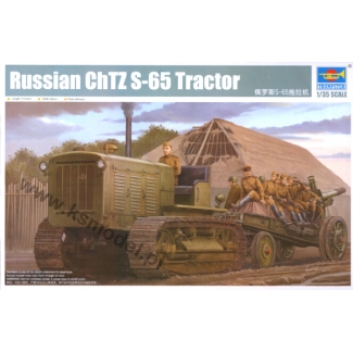 Trumpeter 05538 Russian ChTZ S-65 Tractor (1:35)