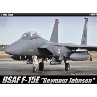 Academy 12295 USAF F-15E Seymour Johnson (1:48)