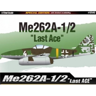 Academy 12542 Me262A-1/2 "Last Ace" (1:72)