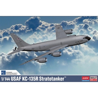 Academy 12638 Boeing KC-135R Stratotanker (1:144)