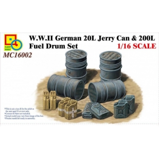 WWII German 20L Jerry Can & 200L Fuel Drum Set (1:16)