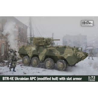 IBG 72152 BTR-4E Ukrainian APC (Modified Hull) with Slat Armor (1:72)