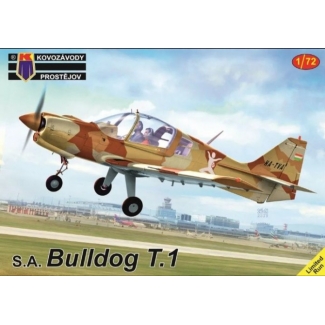 S.A. Bulldog T.1 (1:72)