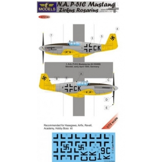 N.A. P-51C Mustang Zirkus Rosarius (1:72)