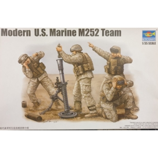 Trumpeter 00423 Modern US Marine M252 Mortar Team (1:35)