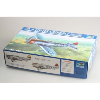 Trumpeter 02264 P-47D-30 Thunderbolt "Dorsal Fin" (1:32)