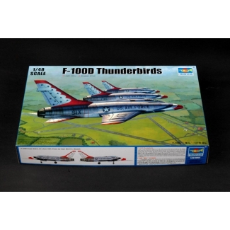 Trumpeter 02822 F-100D in Thunderbirds livery (1:48)