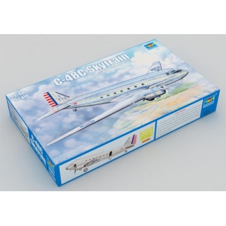 Trumpeter 02829 C-48C Skytrain Transport Aircraft (1:48)